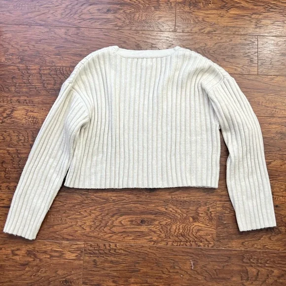 H&M RIB-KNIT SWEATER size M - Picture 4 of 4